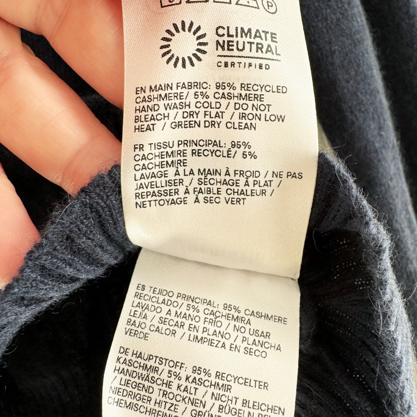 Reformation "Lian" Recycled Cashmere Sweater in Navy, size Medium (fits size small)