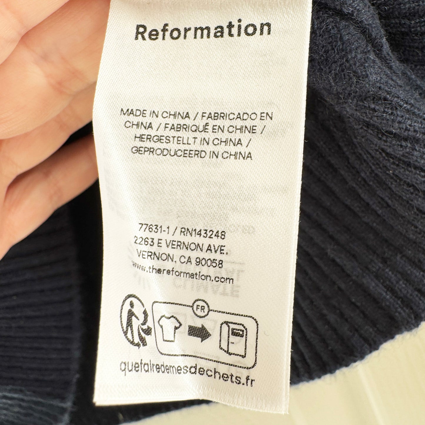 Reformation "Lian" Recycled Cashmere Sweater in Navy, size Medium (fits size small)