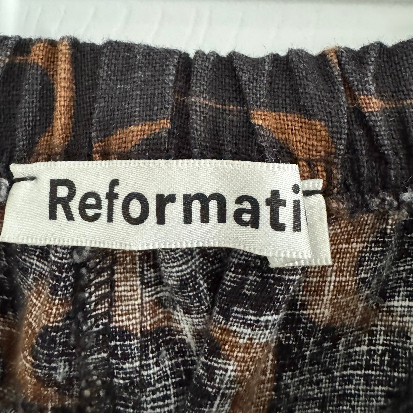 Reformation "Olina" Printed Linen Pants in Black, size Small