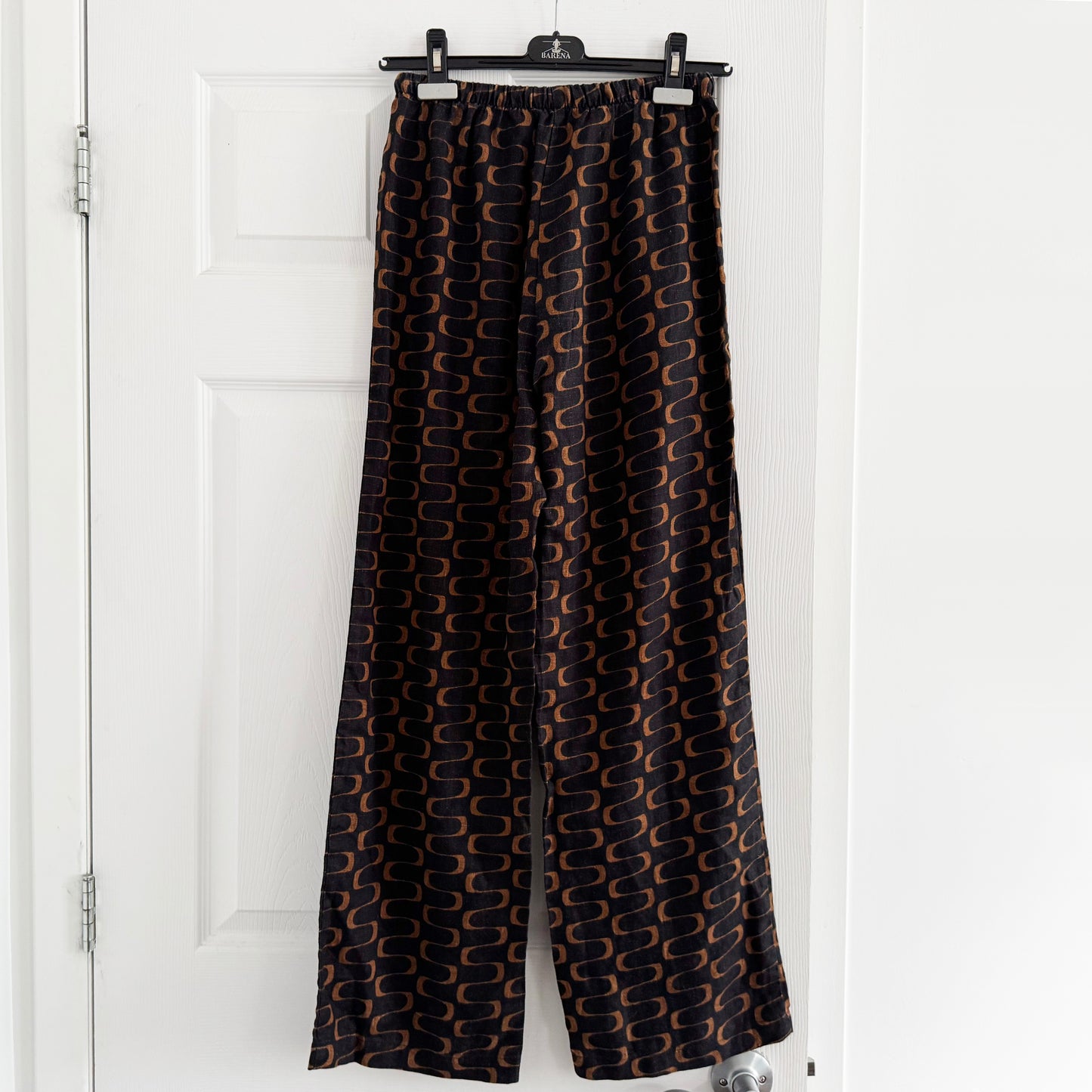 Reformation "Olina" Printed Linen Pants in Black, size Small