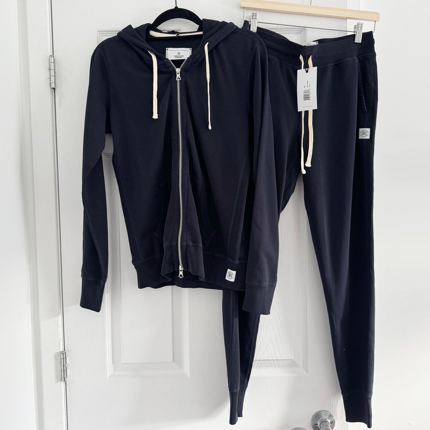 Reigning Champ Sweatsuit in Navy, size Medium (fits S/M)