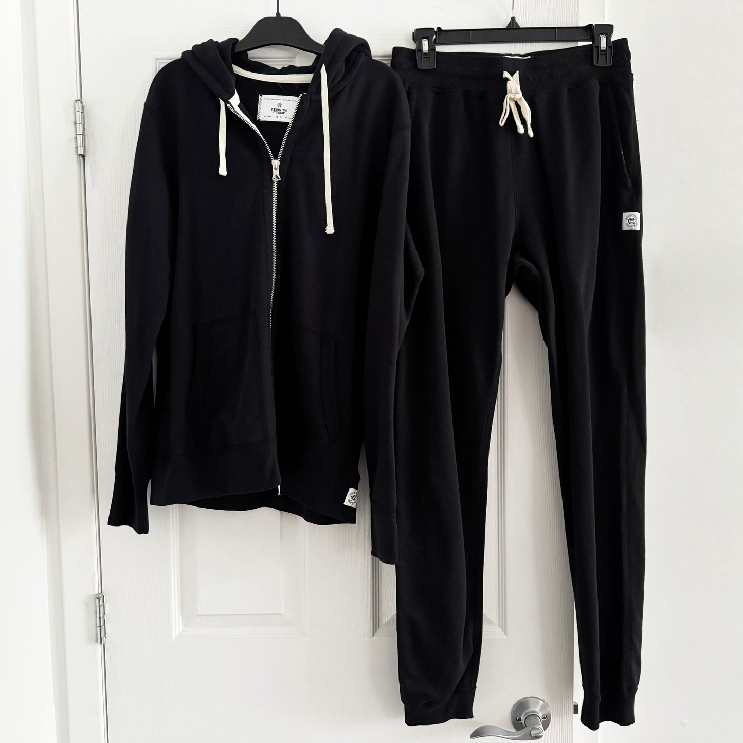 Reigning Champ Sweatsuit in Black, size Small