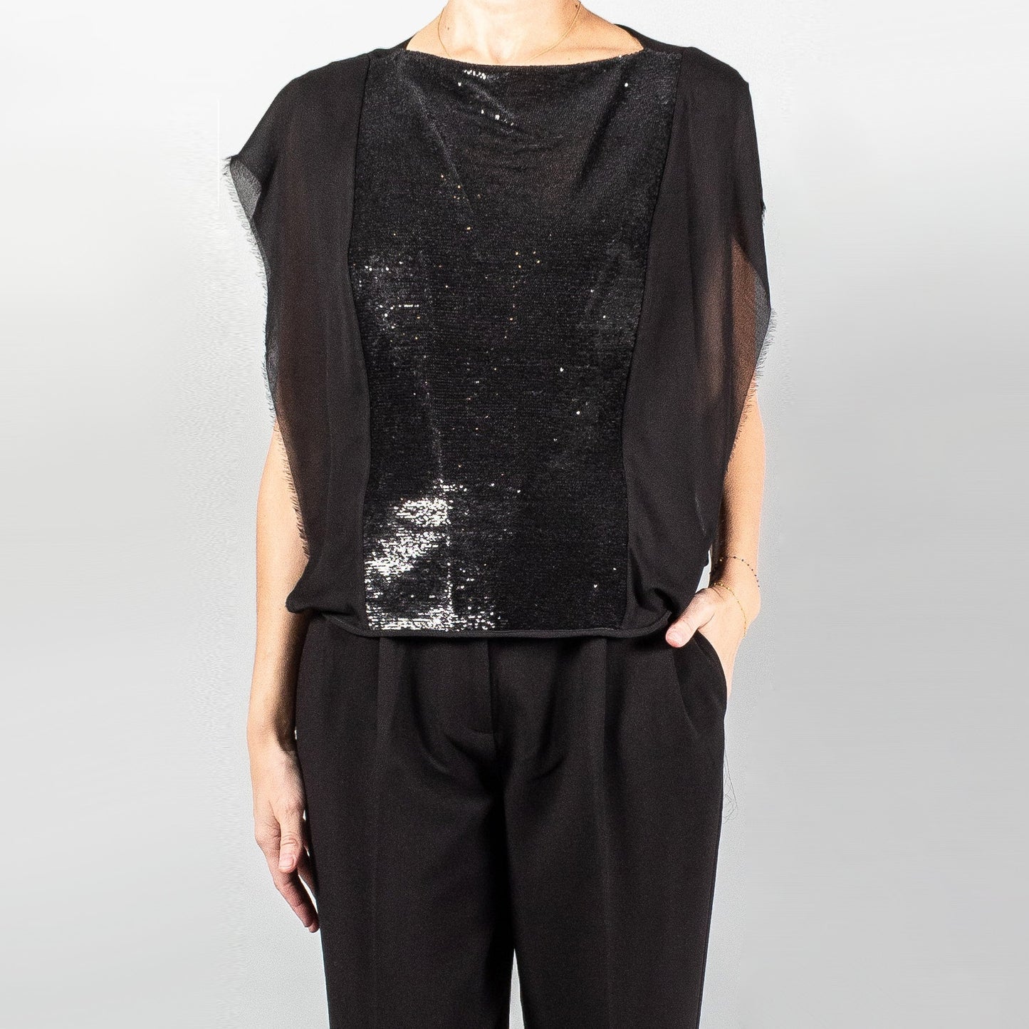 REV "Royston" Sequin Front Top in Black, size 42 (fits like Medium)