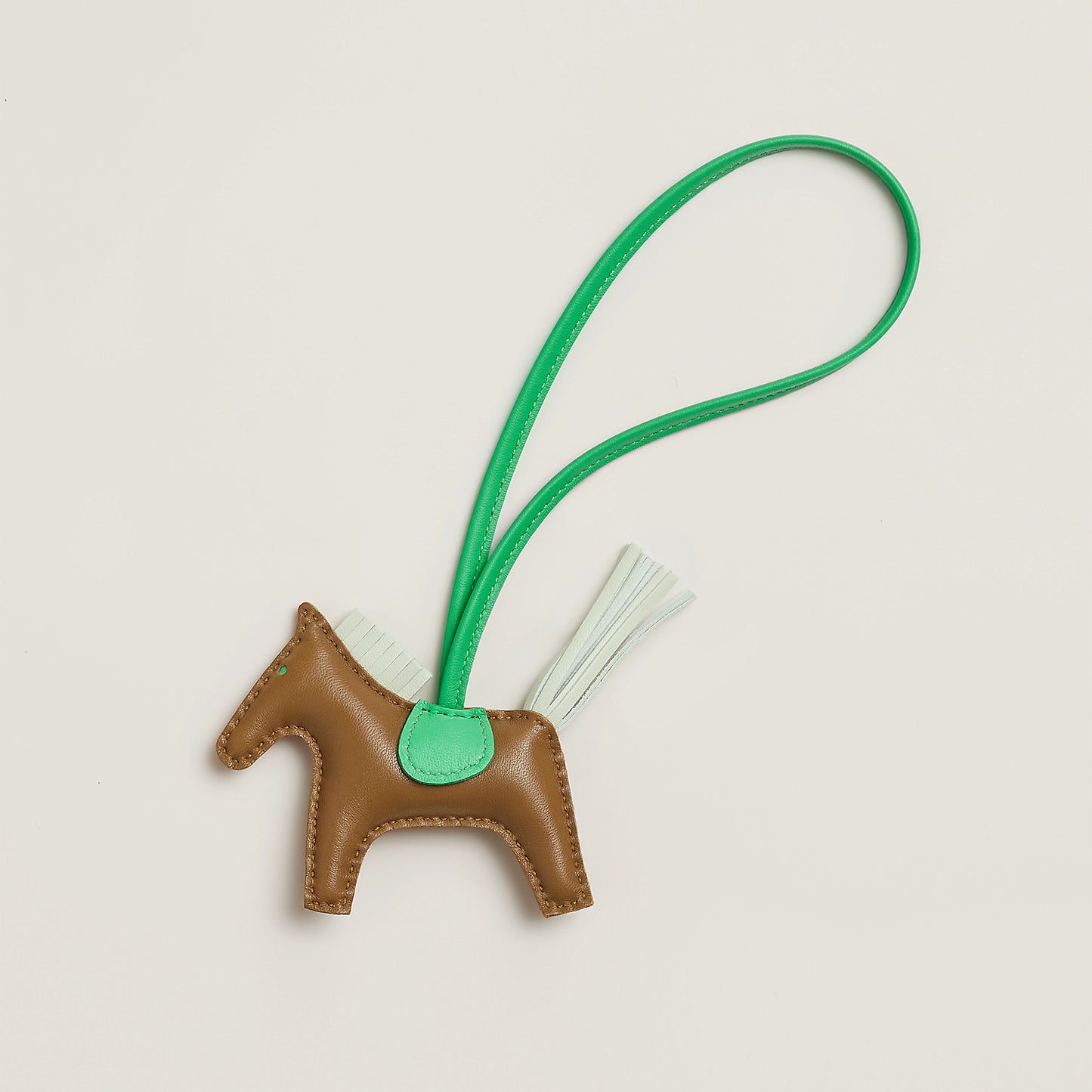 Hermes Rodeo Charm in Kraft / Vert fizz / Vert comics