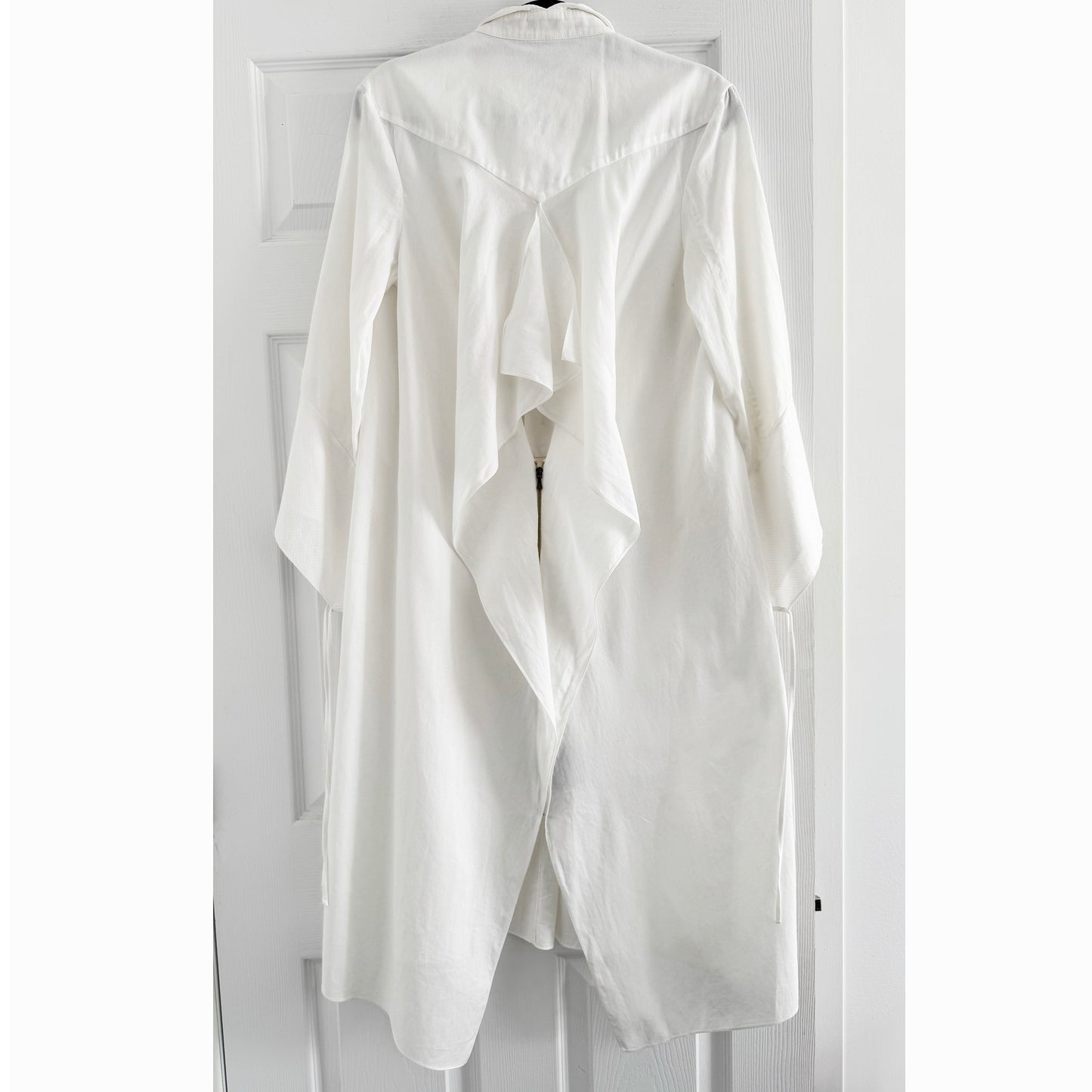 Roland Mouret Tuxedo Shirtdress in White, size 10US (fits like Medium)