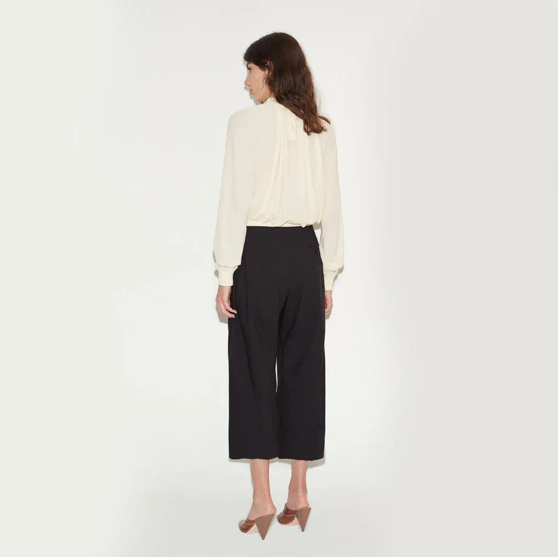 Pantalon court large Lemaire, taille 40