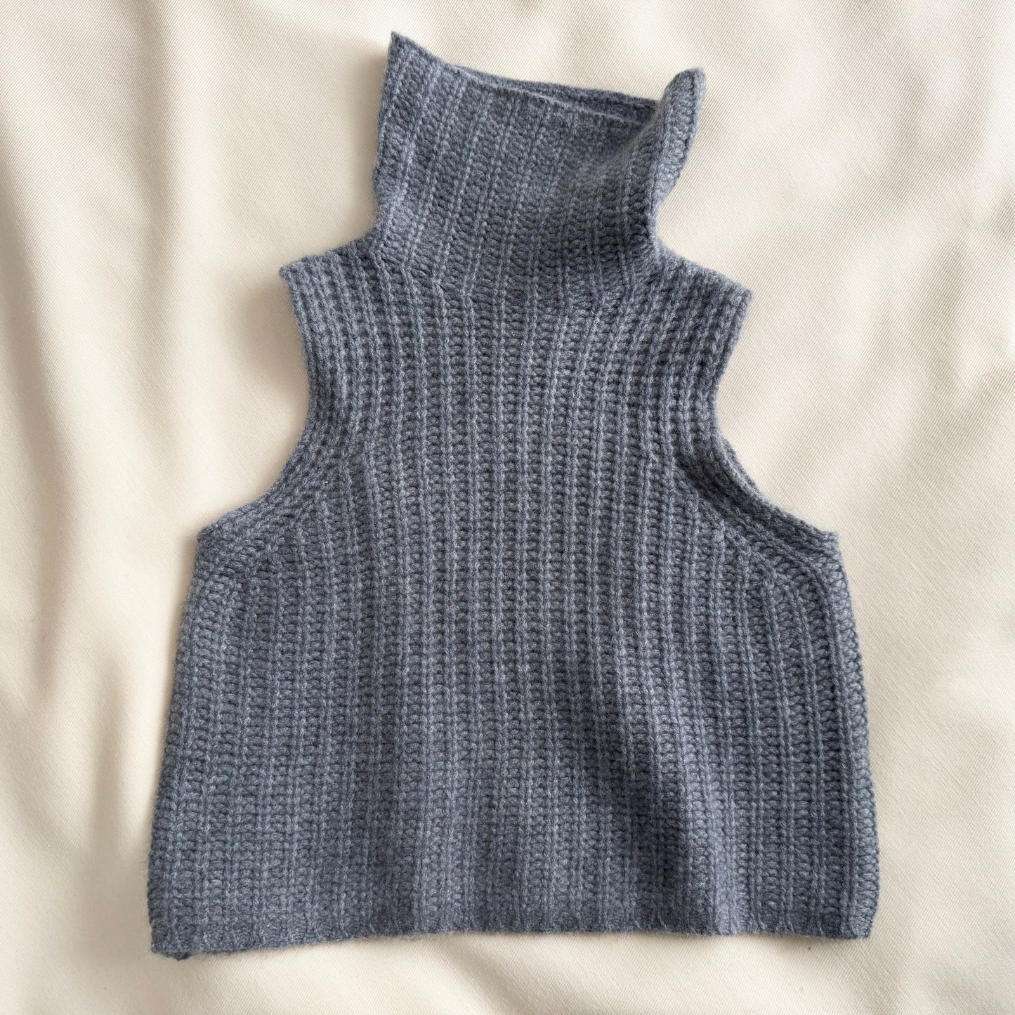 Sablyn "Saige" Cashmere Turtleneck in "Tornado" Grey, size XS