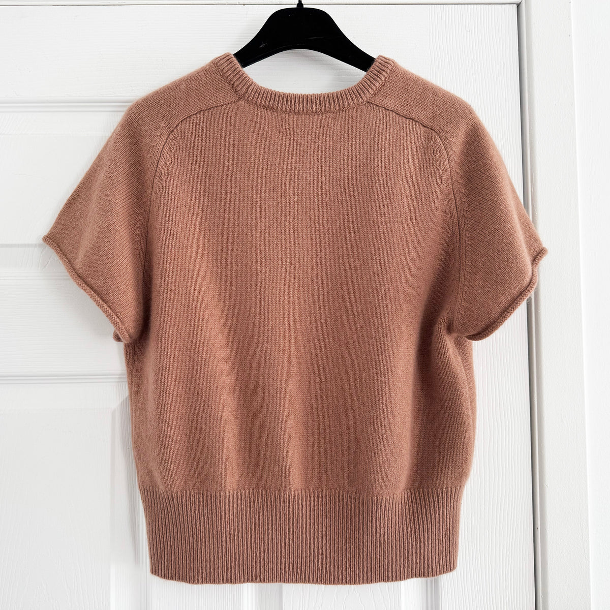 Sablyn "Jones Saddle" Raglan Cashmere Sweater in "Prairie Sand", size Medium