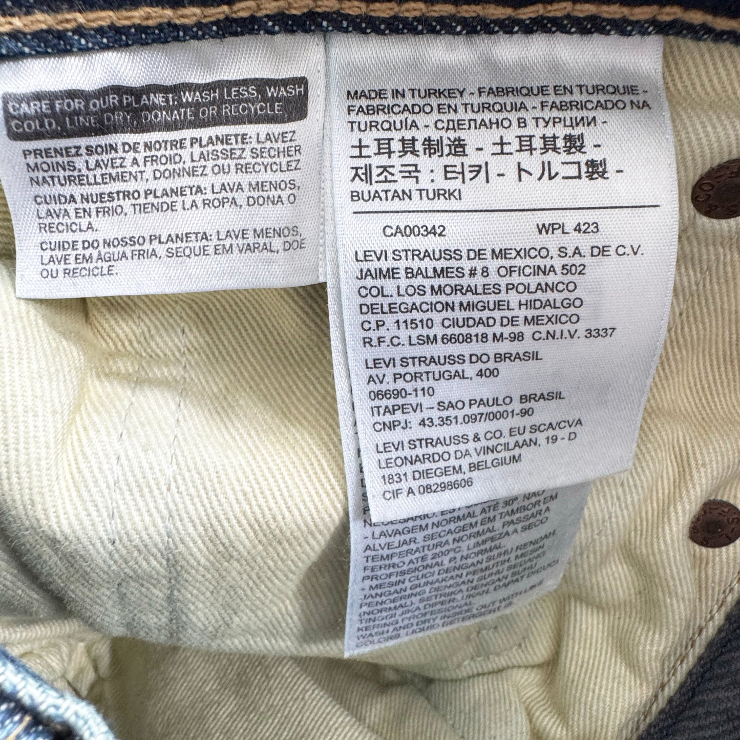 Sacai x Levi's Straight Jeans in Blue, size "Large" (fits like 30)