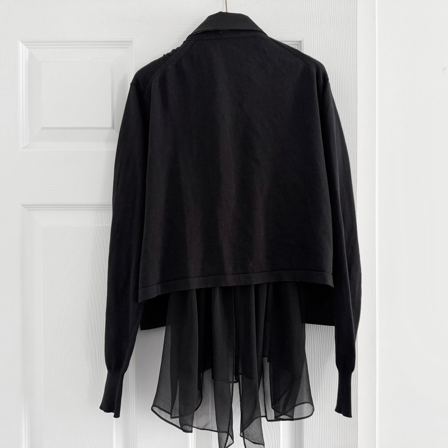 Sacai Cropped Tuxedo Cardigan in Black, fits size XS/S