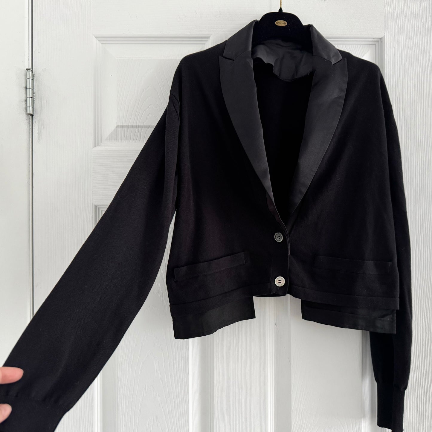 Sacai Cropped Tuxedo Cardigan in Black, fits size XS/S