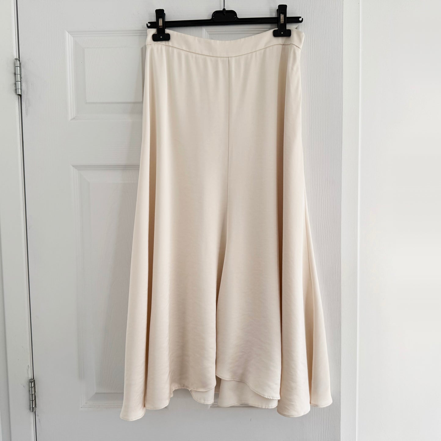 Saint Art "Frieda" Skirt in Ivory, size Medium