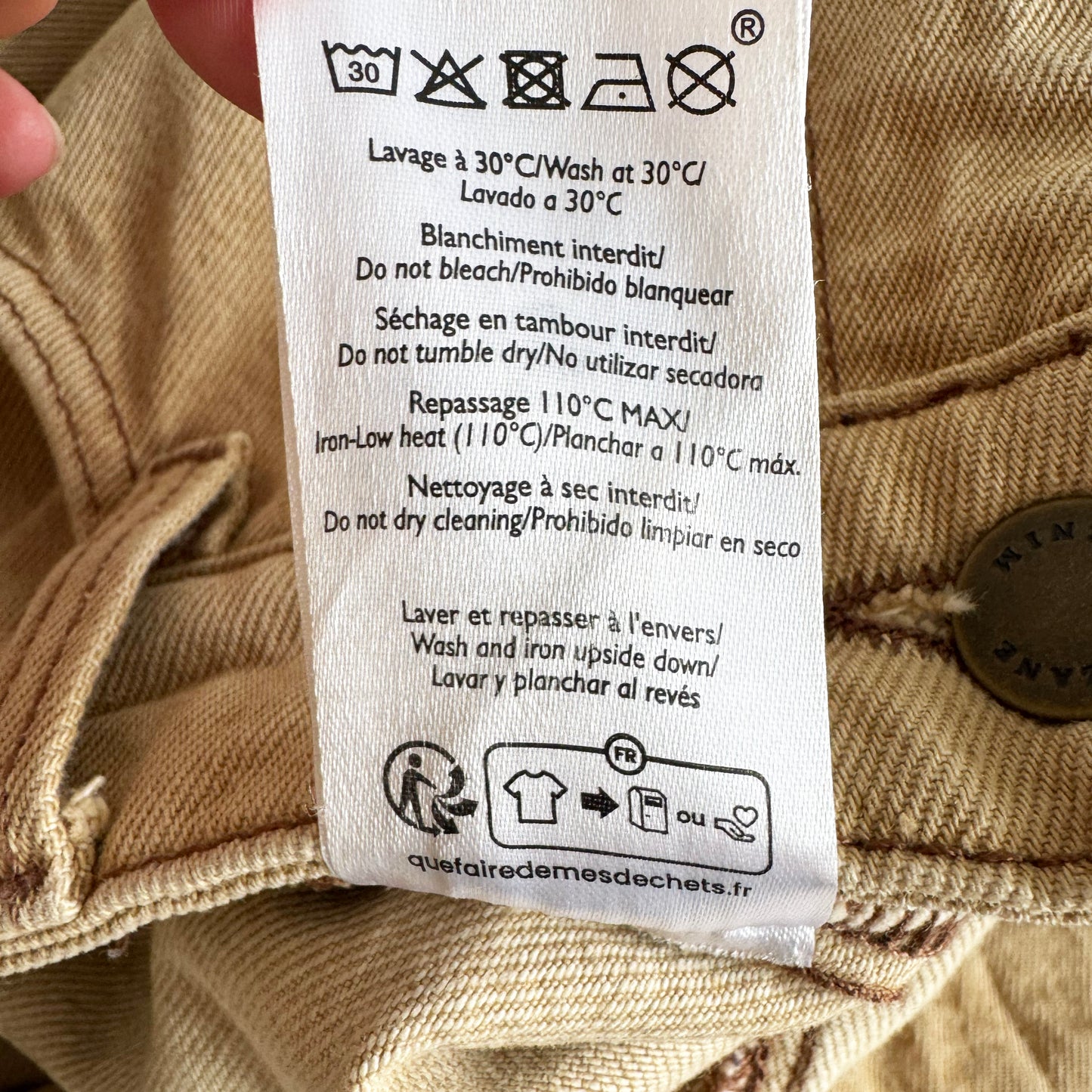 Sezane Wide Leg Jeans in Beige, size 40 (fits like size 6/8)