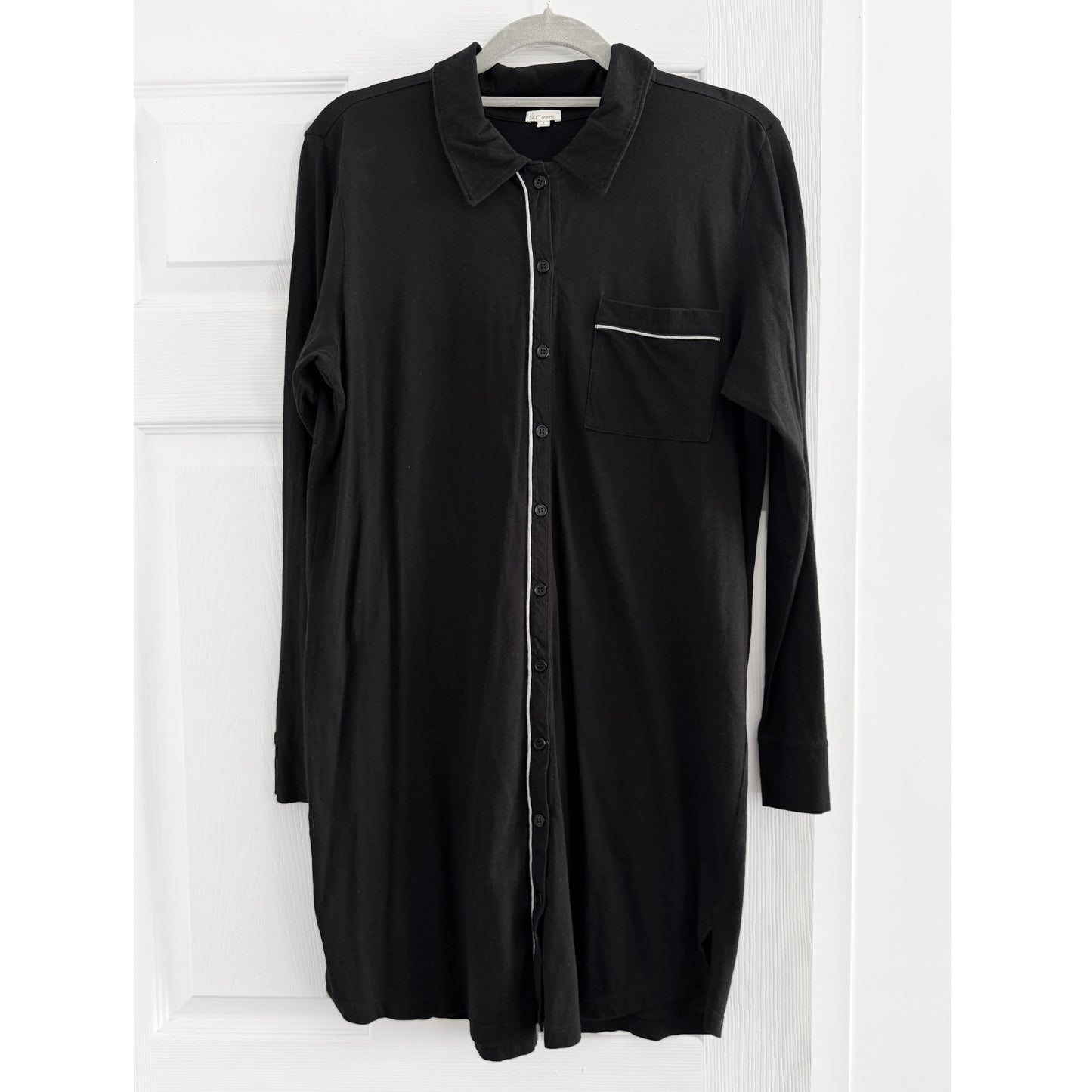 Skin Organics Black Pyjama Tunic, size small