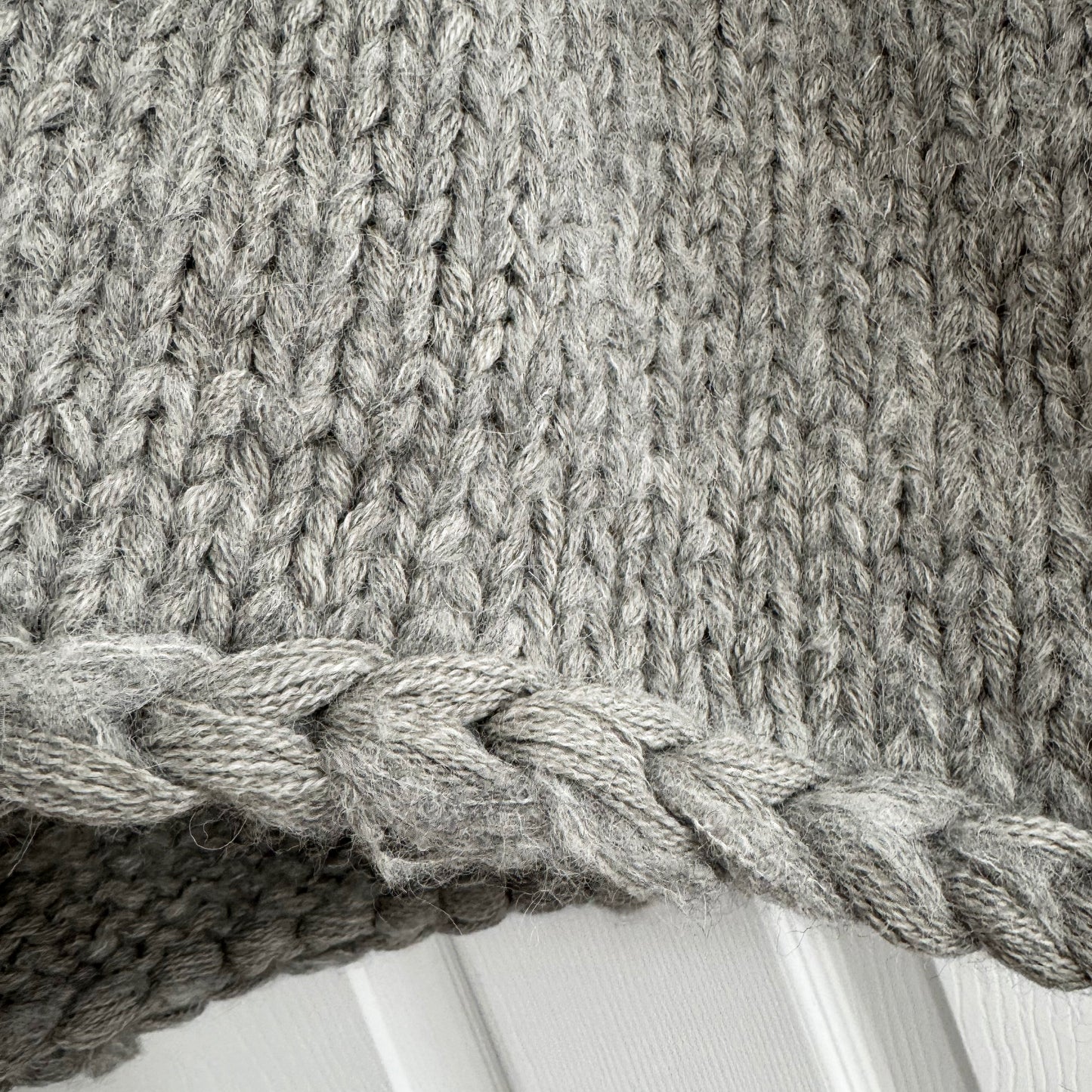 Smythe x Augden Handknit Sleeveless Turtleneck in Grey, size Medium