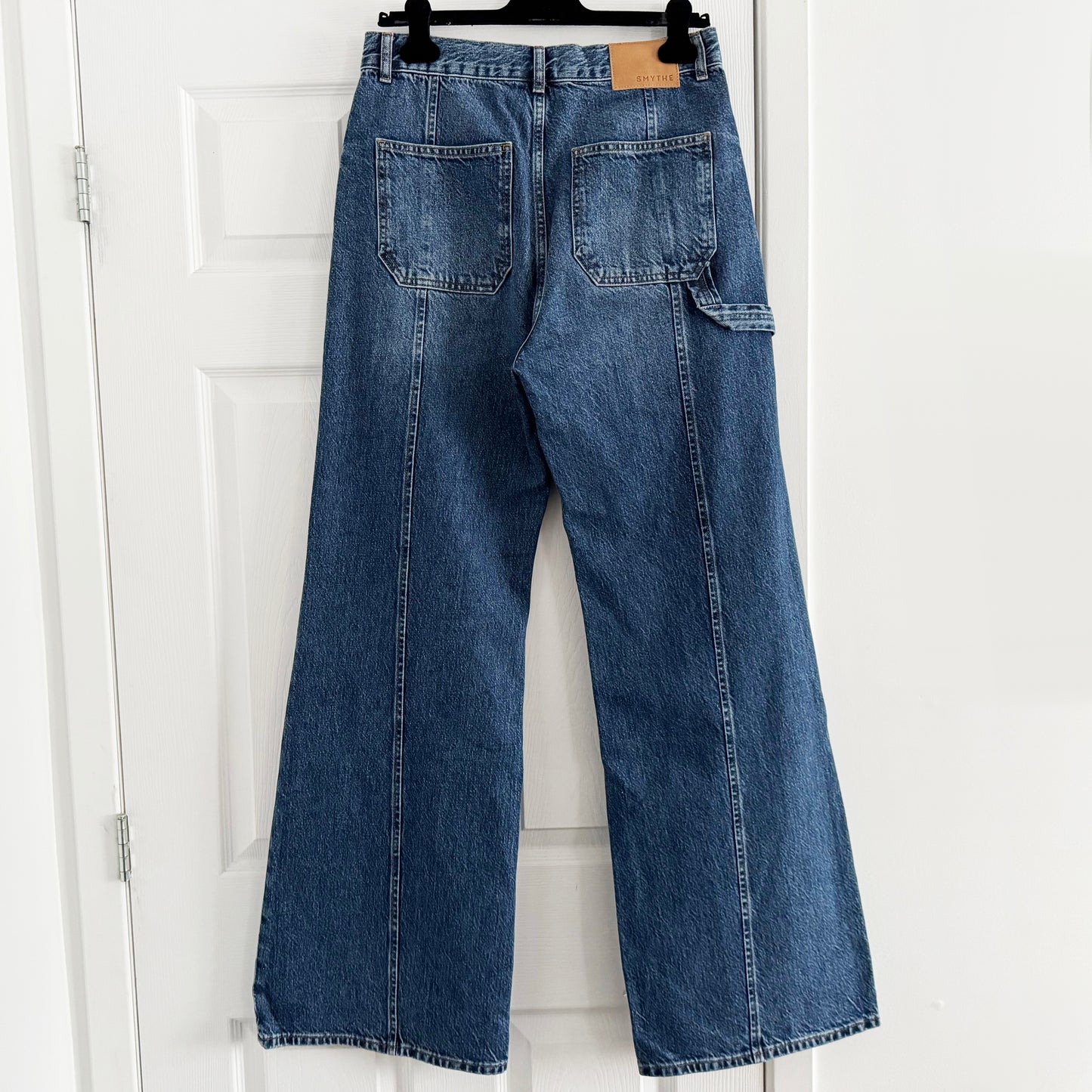 Smythe "Dove" Carpenter Jeans in Vintage Mid Blue, size 30