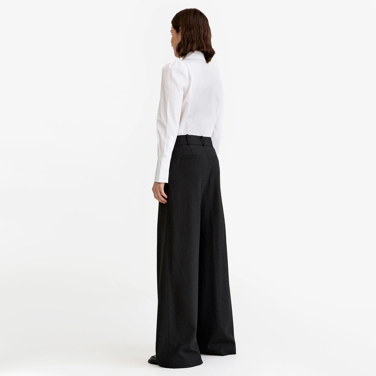Smythe Herringbone pleated Trousers in "Carbon", size 12