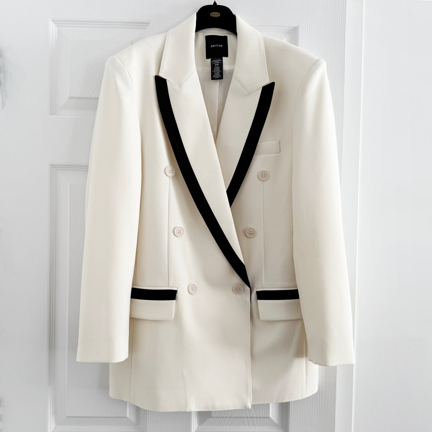Smythe Taped DB Peaked Lapel Blazer in Chalk w Black, size Medium
