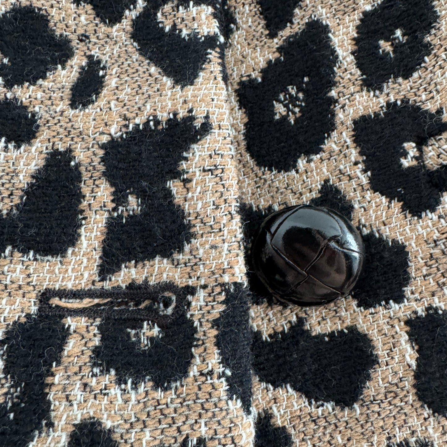 Smythe Collarless Double Breasted Mini Jacket in Leopard, size 4