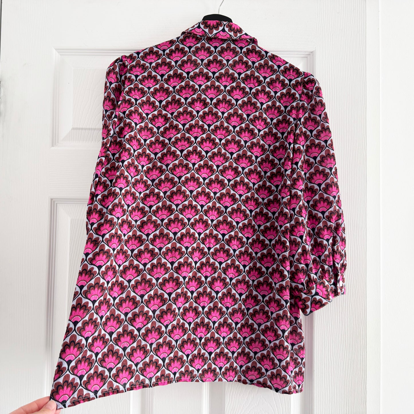Smythe Shirred Pocket Blouse in Pink Tile Print, Size Small