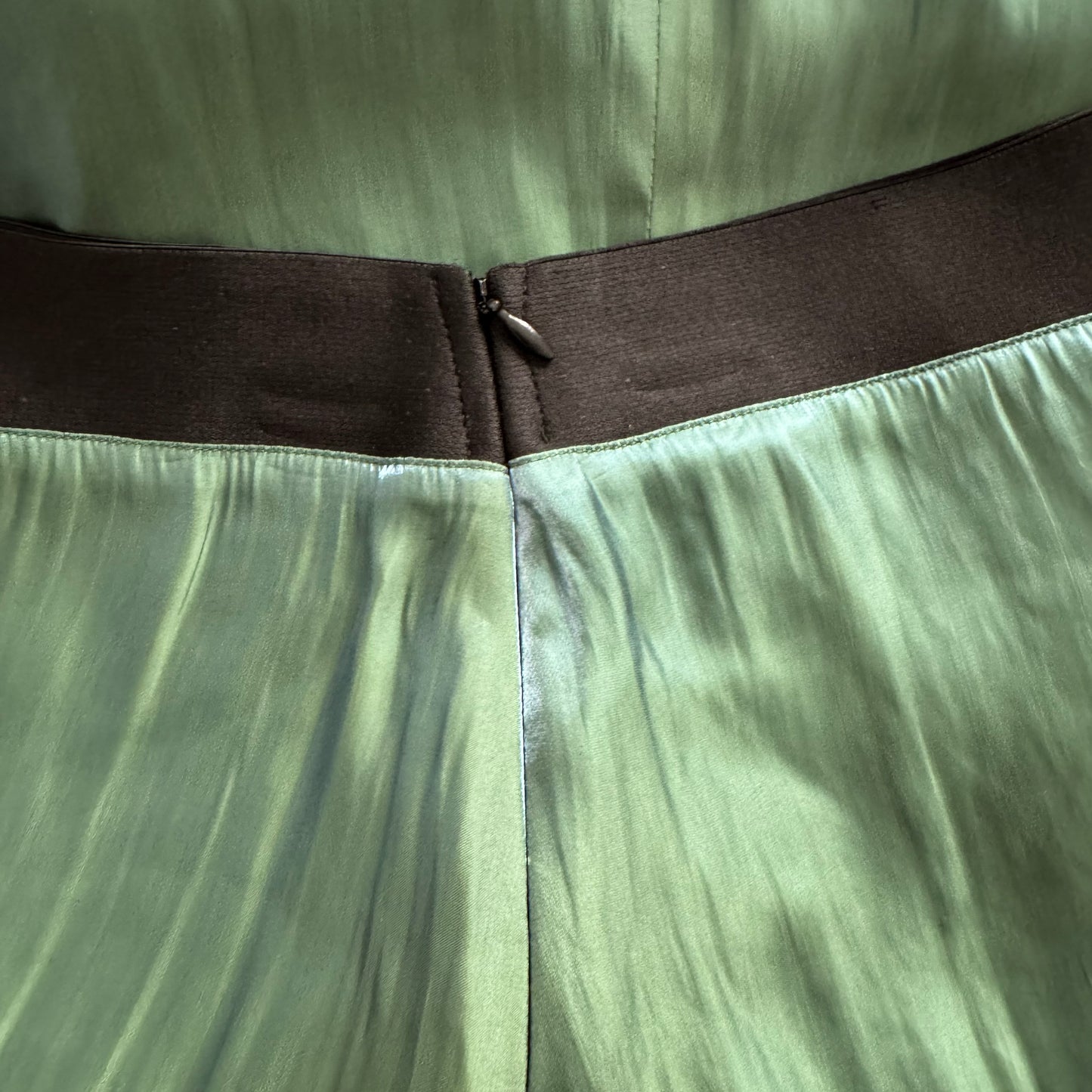 Smythe "Diaphanous" Skirt in Green, size Small (fits XS/S)