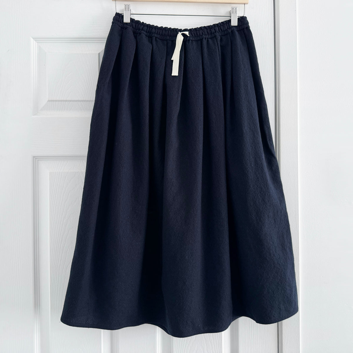 Sofie D'hoore "Scully" Wool Skirt in Navy, size 36 (fits like size small)
