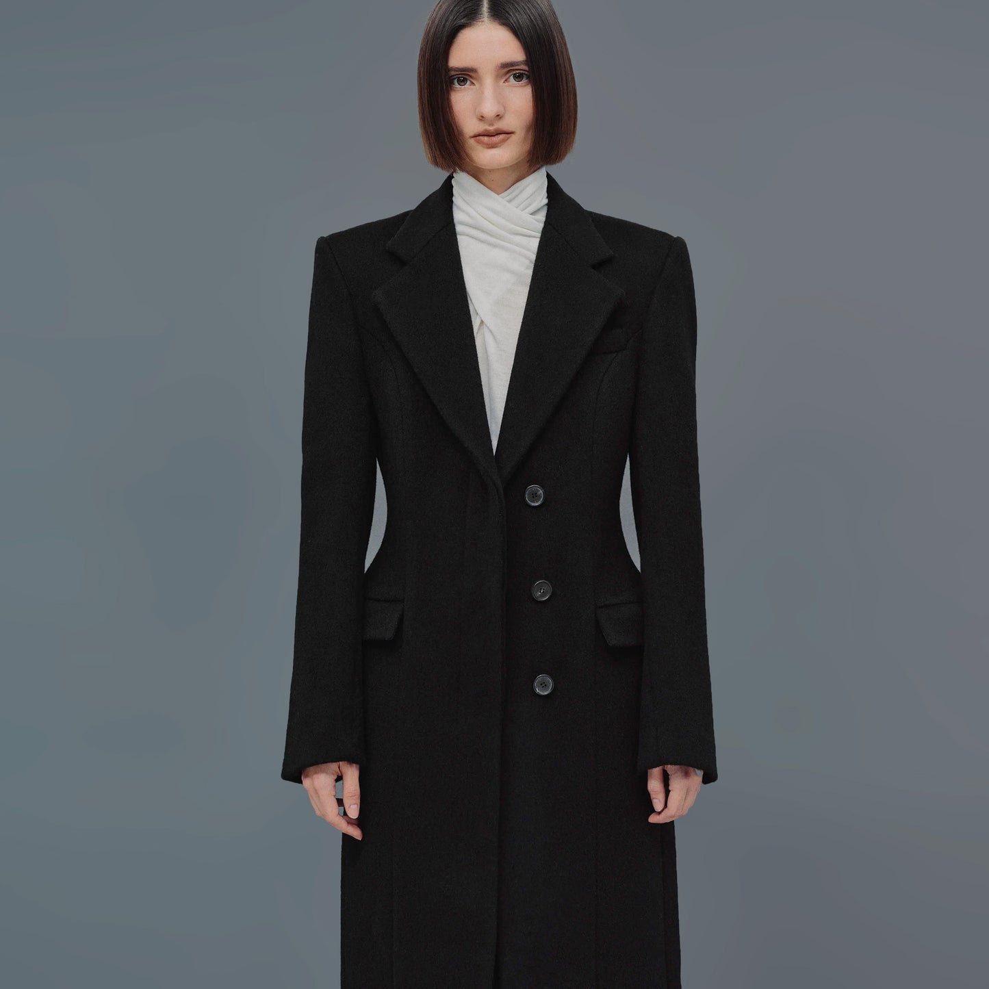 Source Unknown "Holin" Hourglass Coat in Black, size Medium (fits S/M)