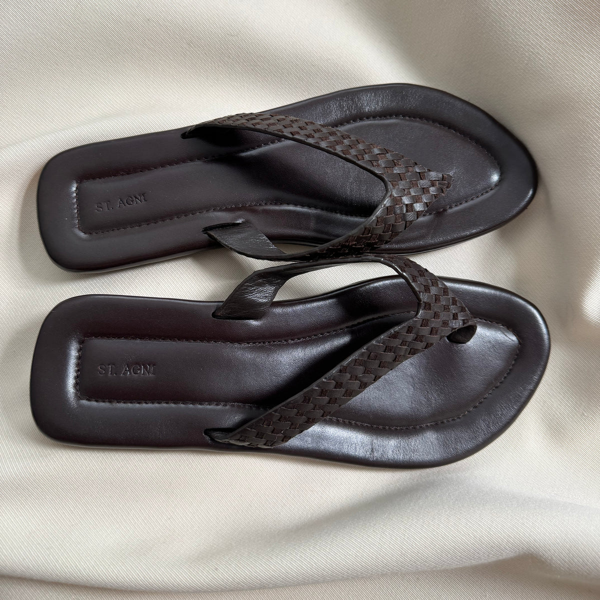 St Agni Lattice Weave Thong in "Coffee", size 39