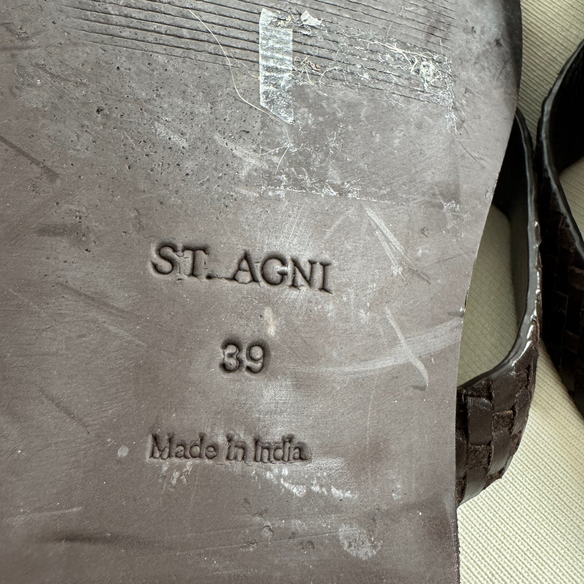 St Agni Lattice Weave Thong in "Coffee", size 39