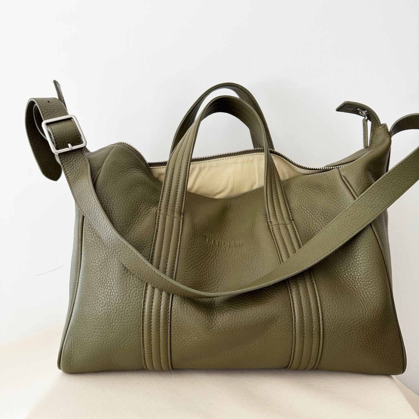 The Horse "Aries" Duffle Bag in Green