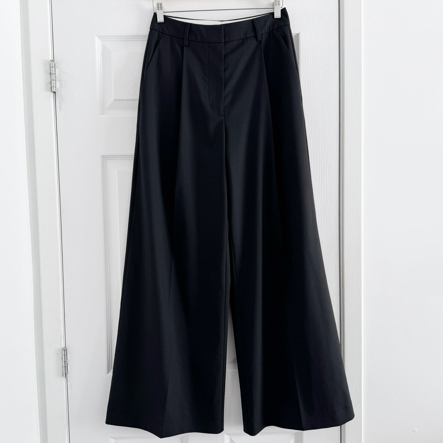 Munthe x The Simple Studio "Lupon" Pant in Black, size 36 (size small)