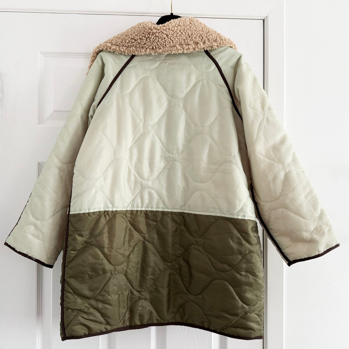 The Great Reversible Puffer Jacket in Army/Pink, size "0"