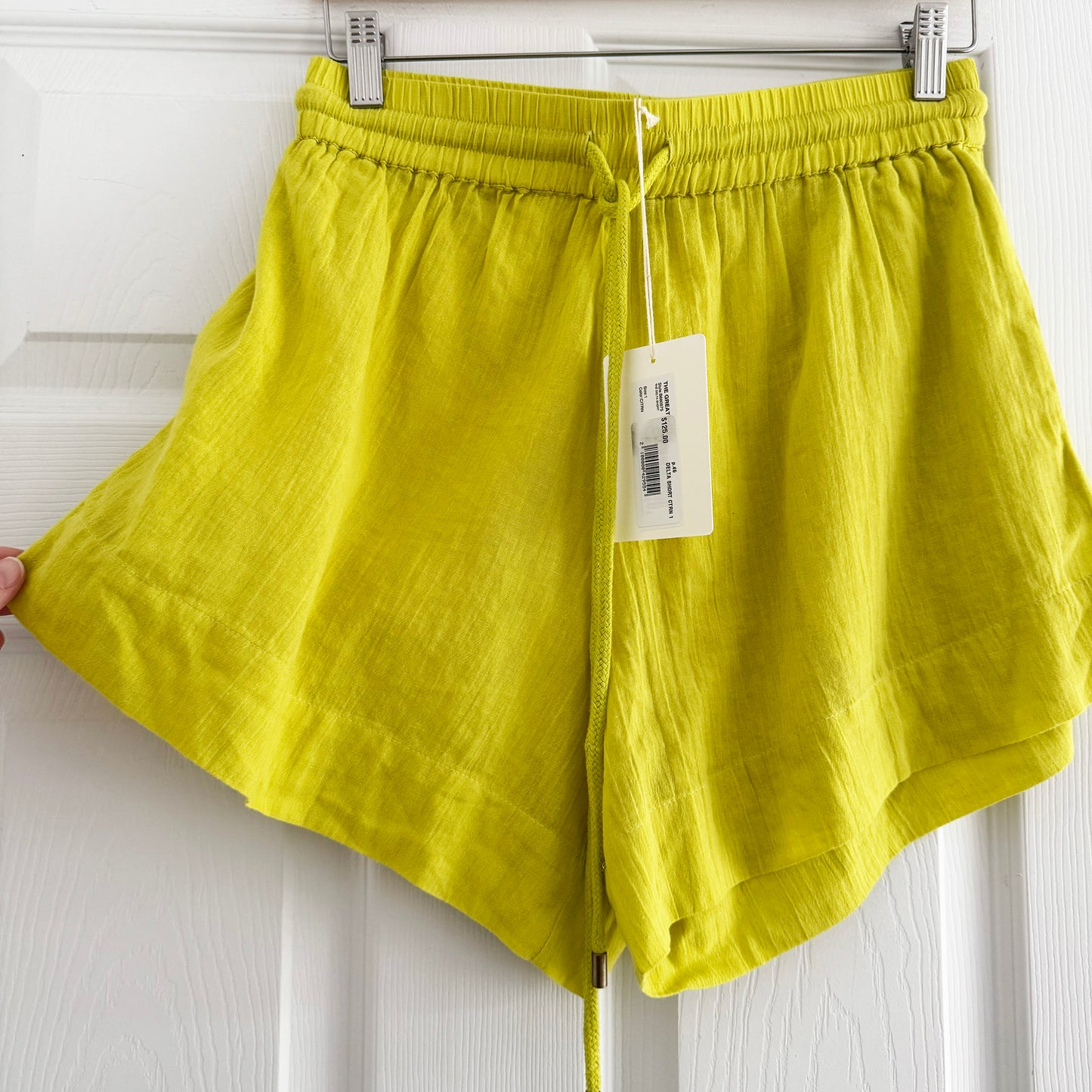 The Great "Delta" Shorts in "Citron", size "1' (size Small)