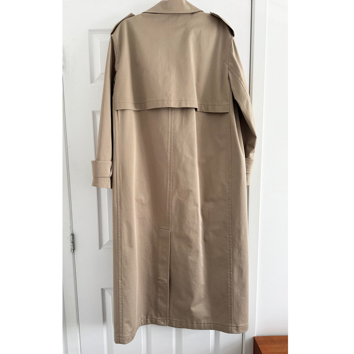 Theory Oversize Double Breasted Trench Coat, size Medium