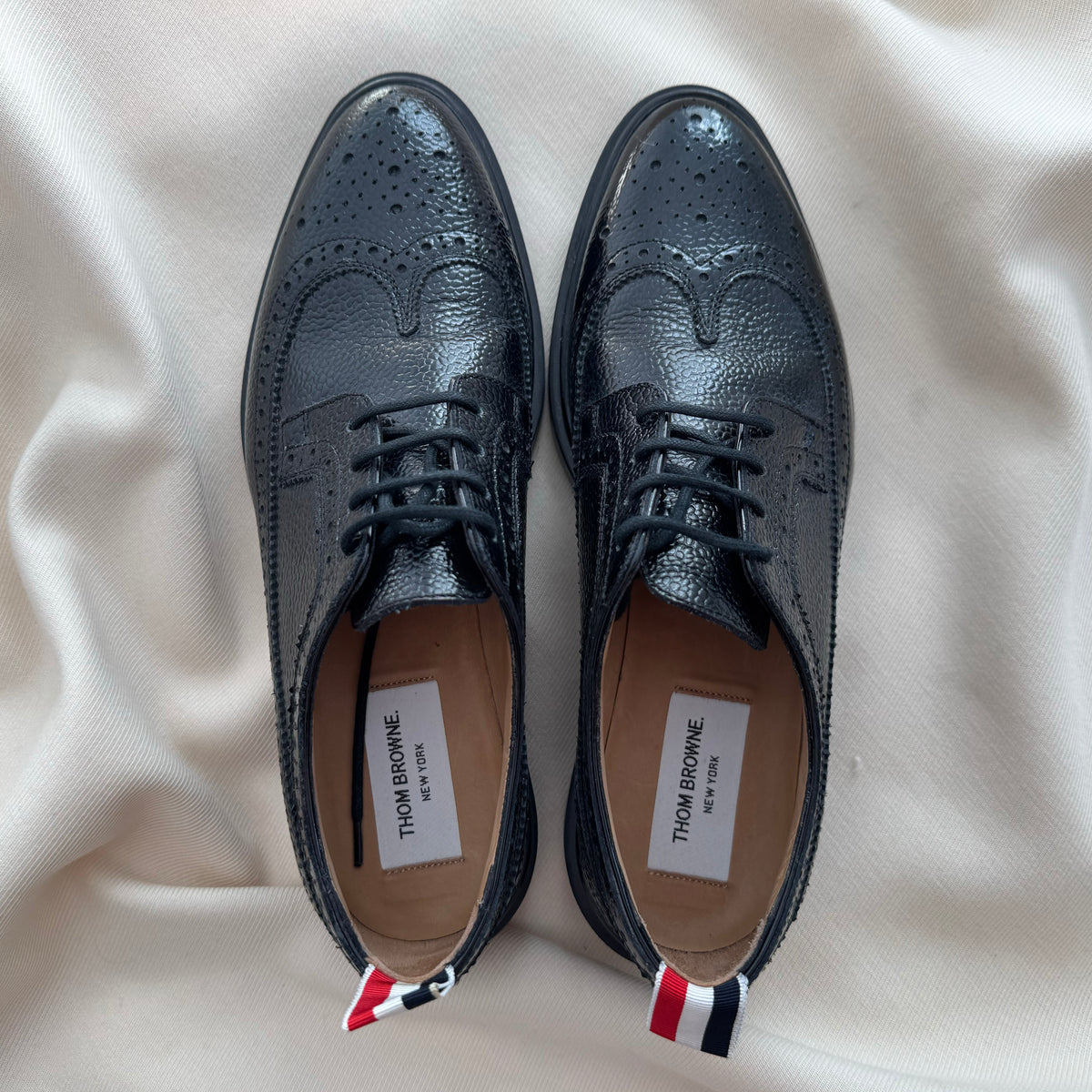 Thom Browne Black Pebble Grain Longwing Brogues, size 39