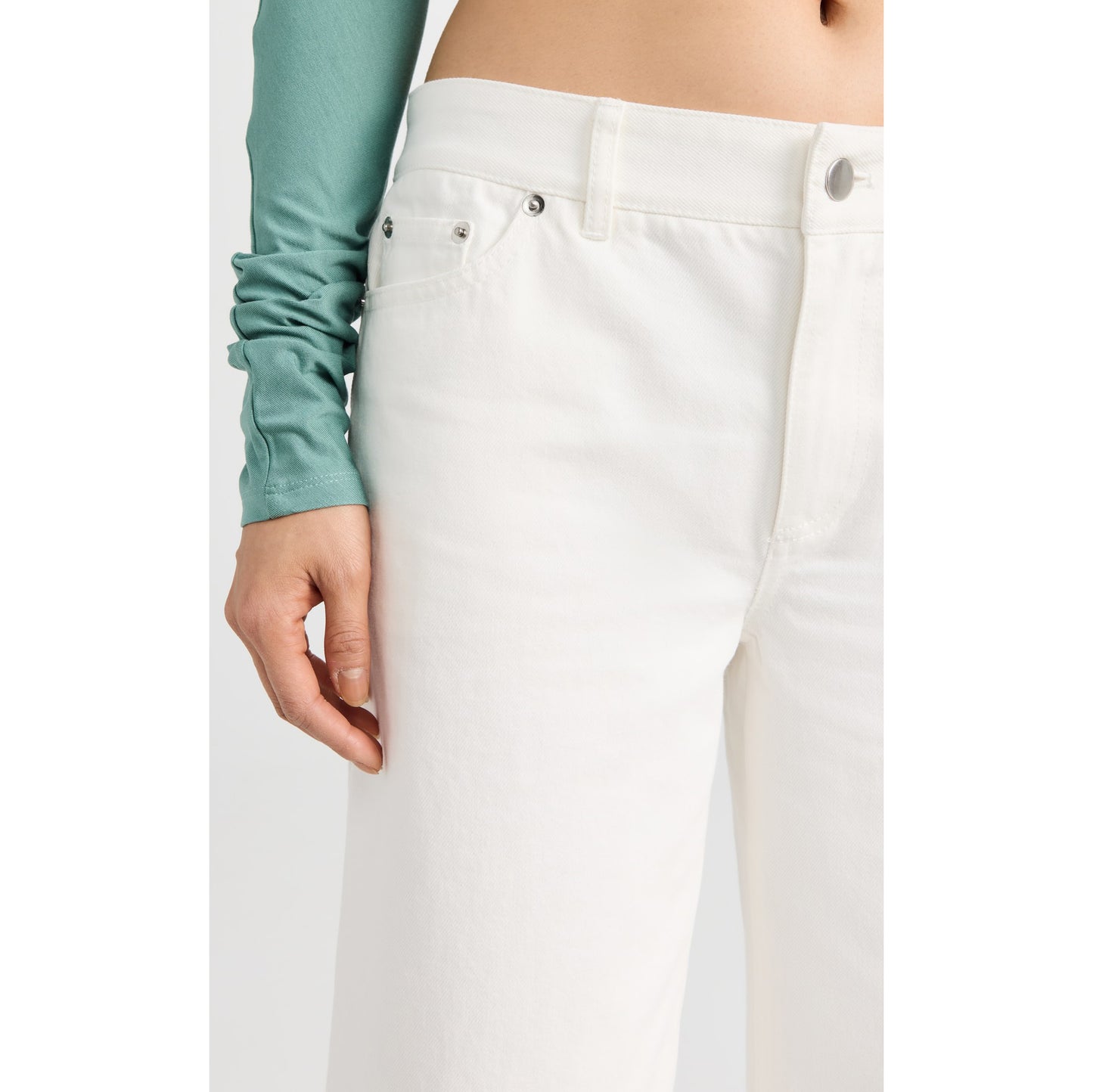 Tibi "Brancusi" Jeans in White, size 24