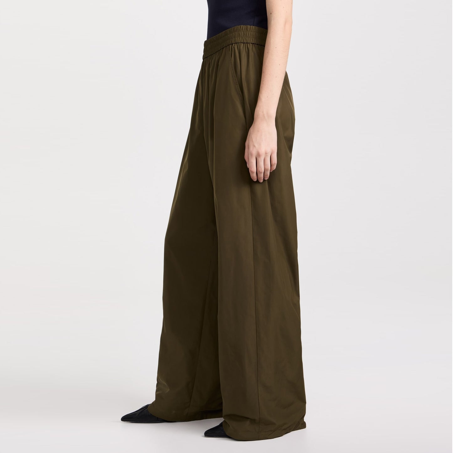 Tibi Italian Sporty Nylon Wide Leg Pull On Pants in "Wood", size XXS
