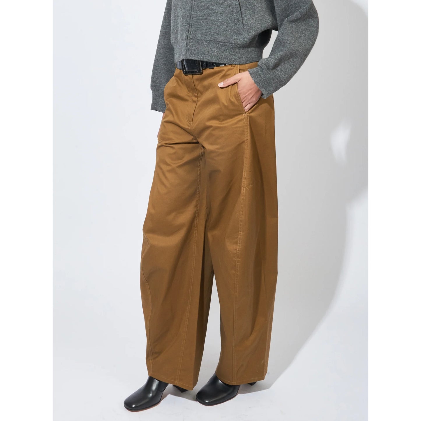 TIBI "Sid" Chinos in Caramel, size 29