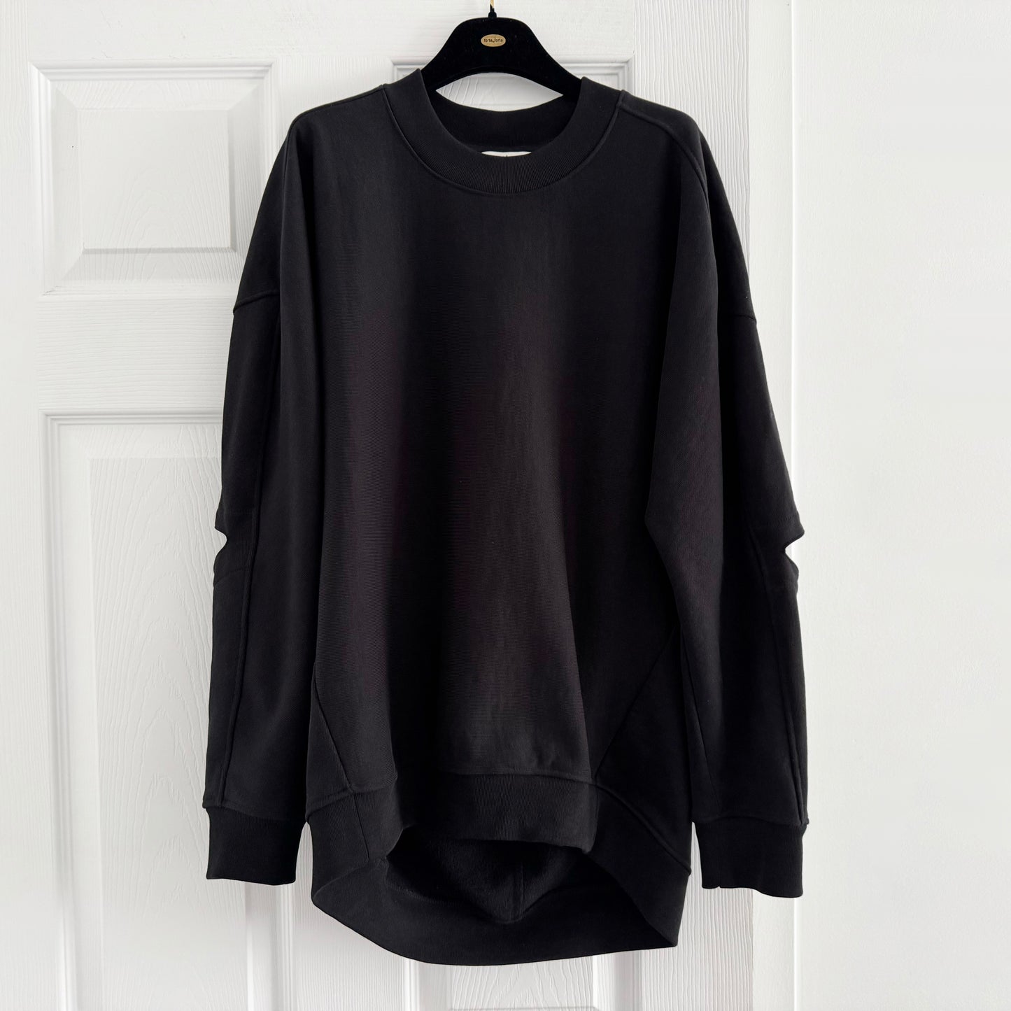 Tibi Cocoon Crewneck Sweatshirt in Black, size XS