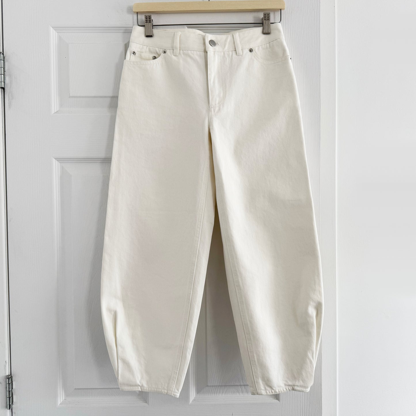 Tibi "Brancusi" Jeans in White, size 24