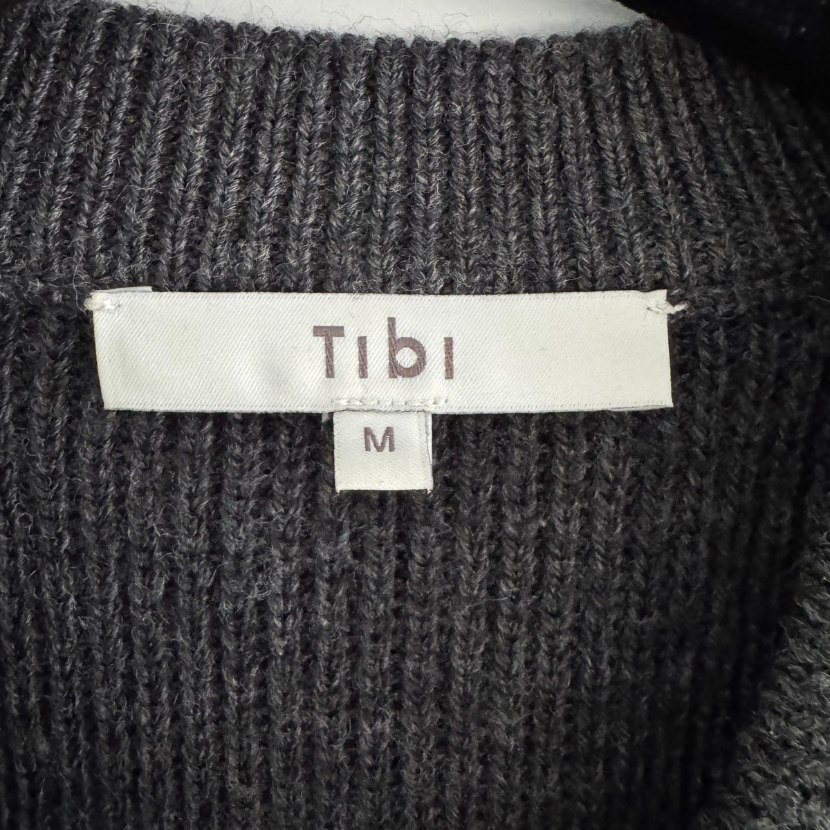 TIbi Cardigan Stitch V-Neck Easy Pullover in Charcoal Grey, size Medium