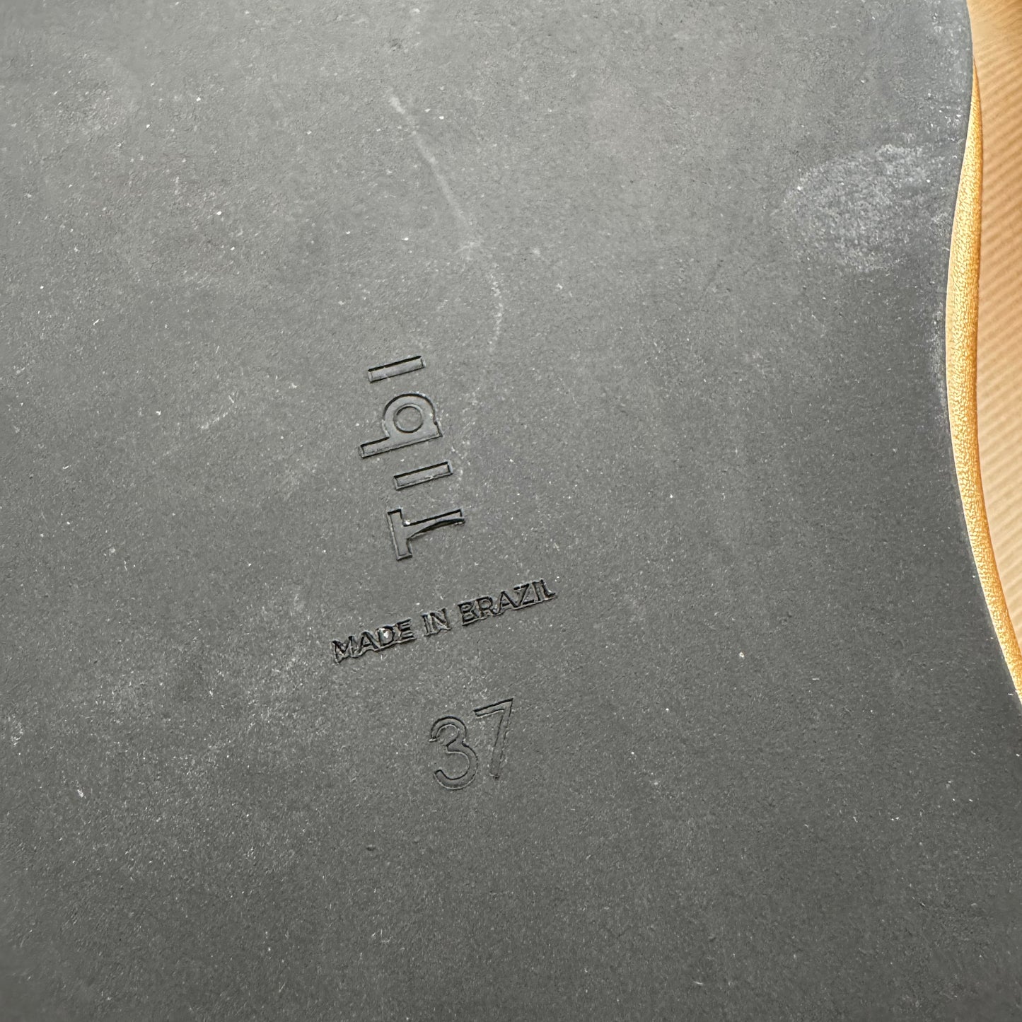 Tibi "Dwayne" Sandal in Gold, size 37