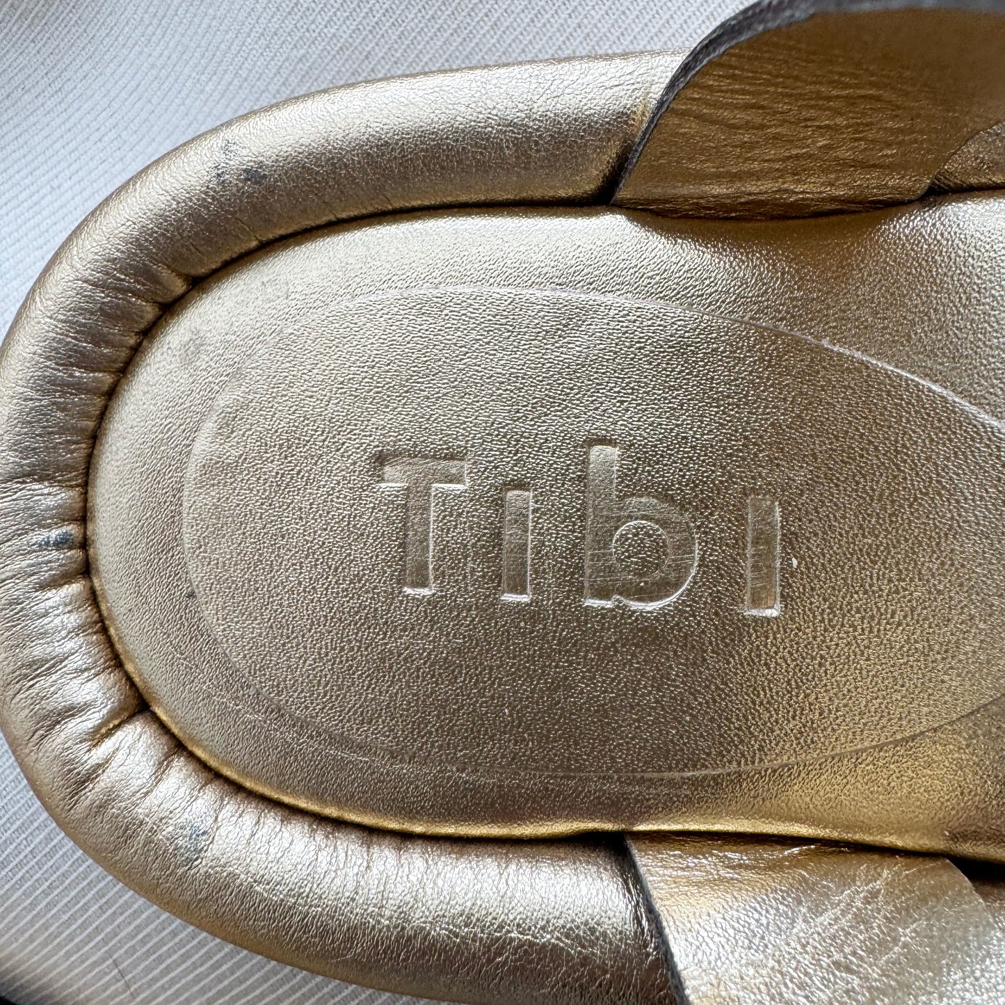 Tibi "Dwayne" Sandal in Gold, size 37