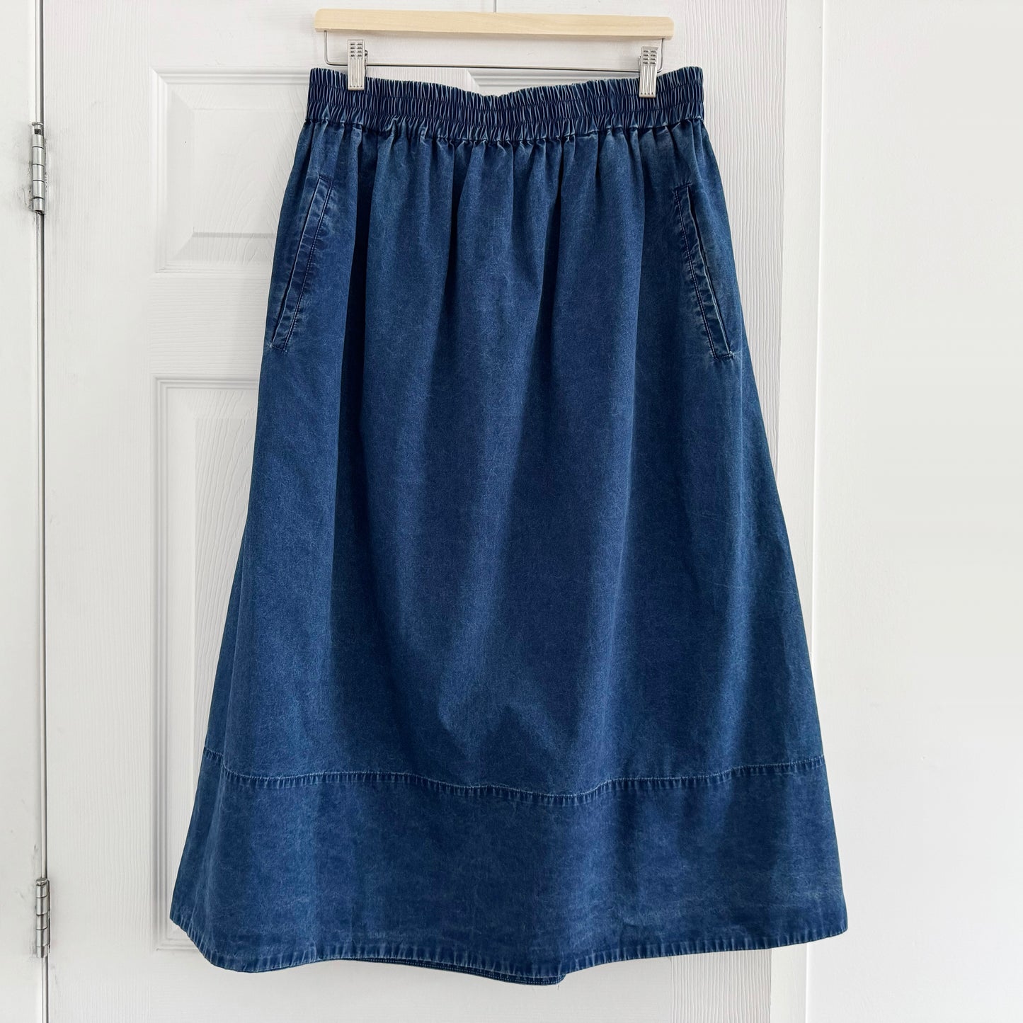 Tibi Tencel Cotton Pull-On Skirt in Denim Blue, size XL