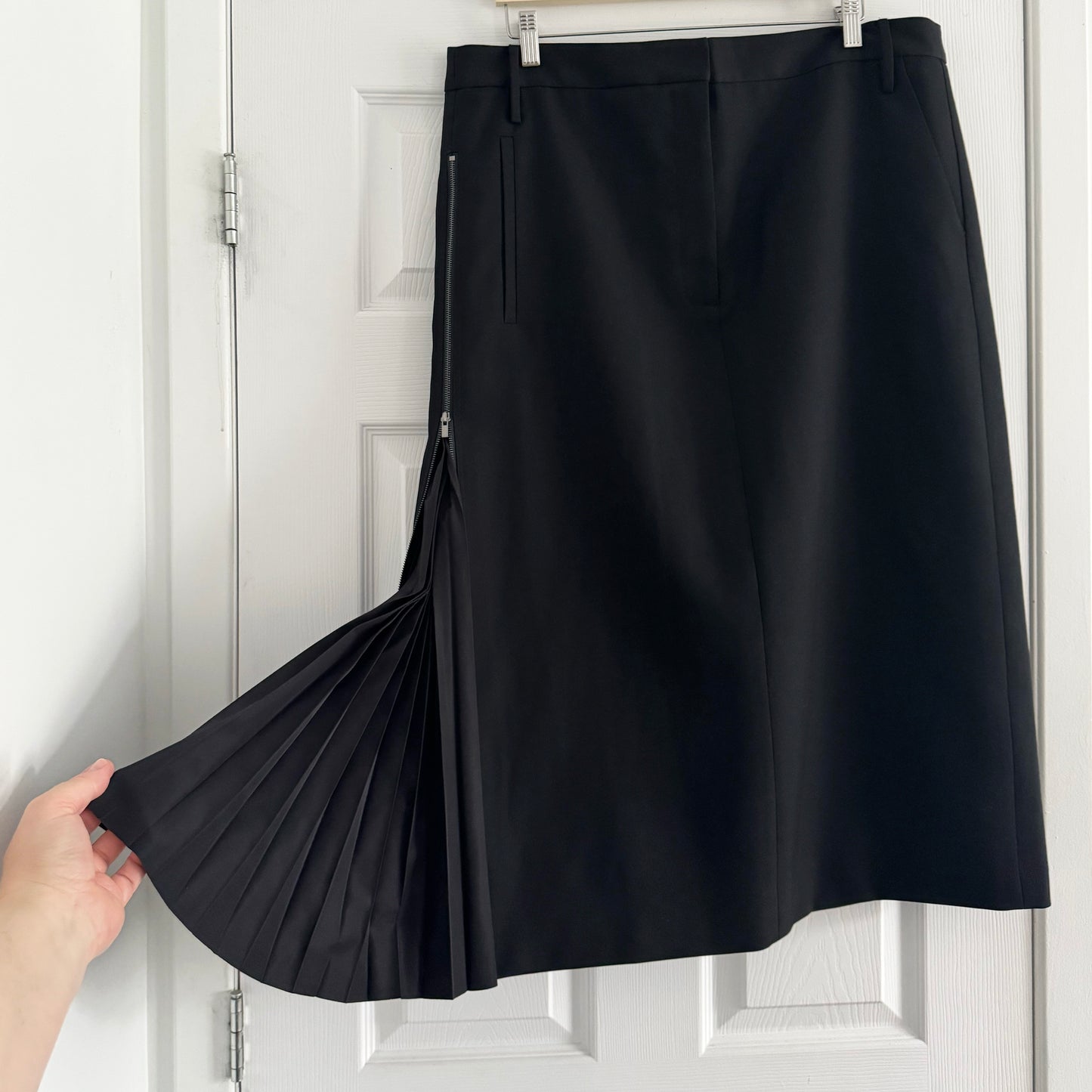 Tibi Grain De Poudre Trouser Skirt With Pleat Panel in Black, size 14