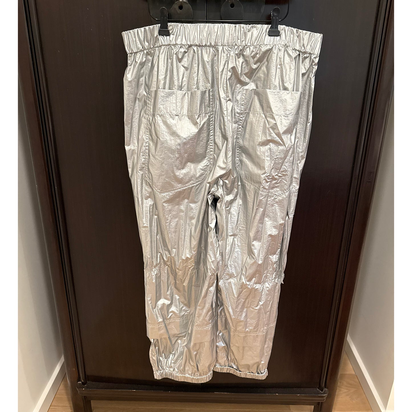 Tibi Silver Metallic Nylon Pull On Wilt Jogger, size XL