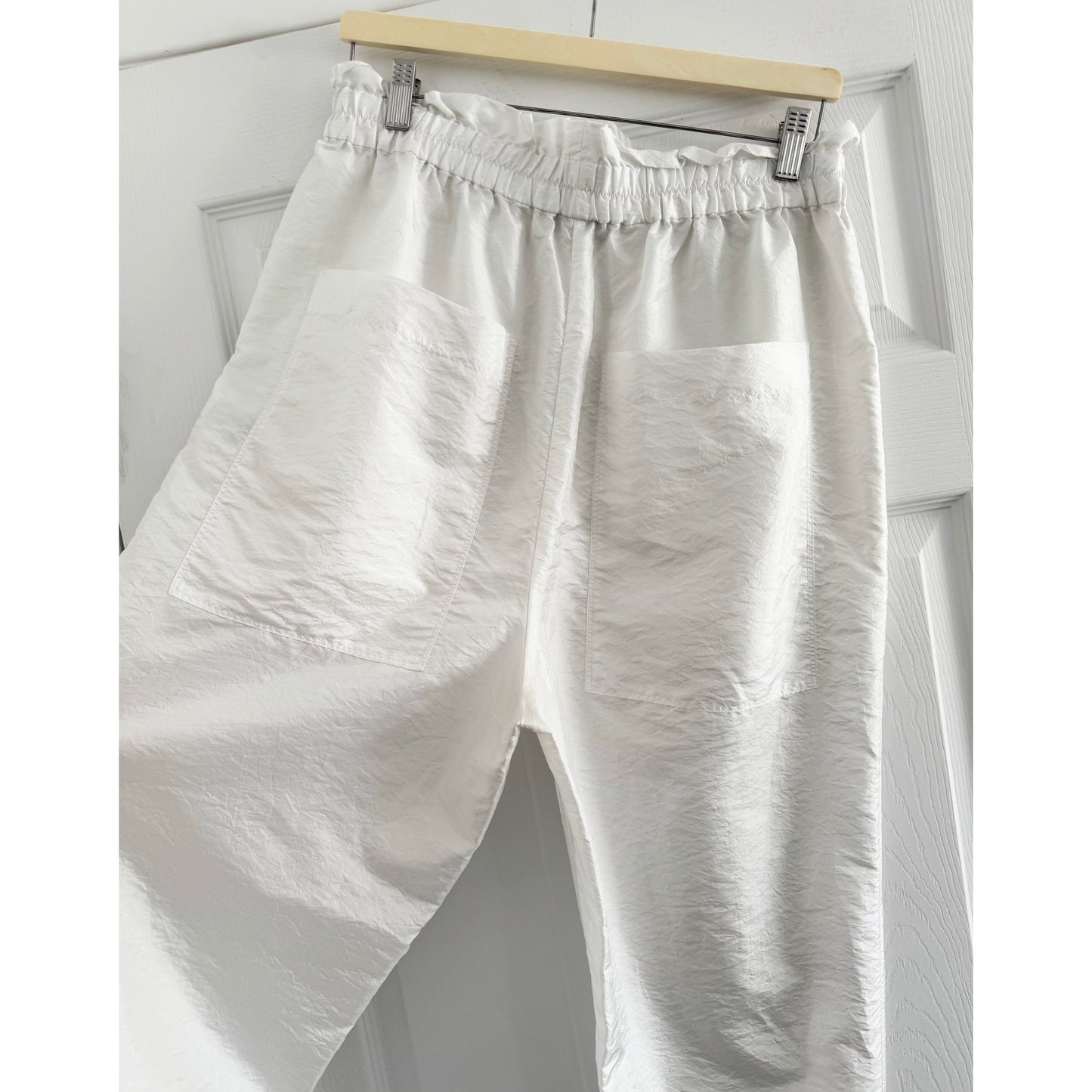 Tibi Sporty Nylon Paperbag Waist Pant in White, size Large