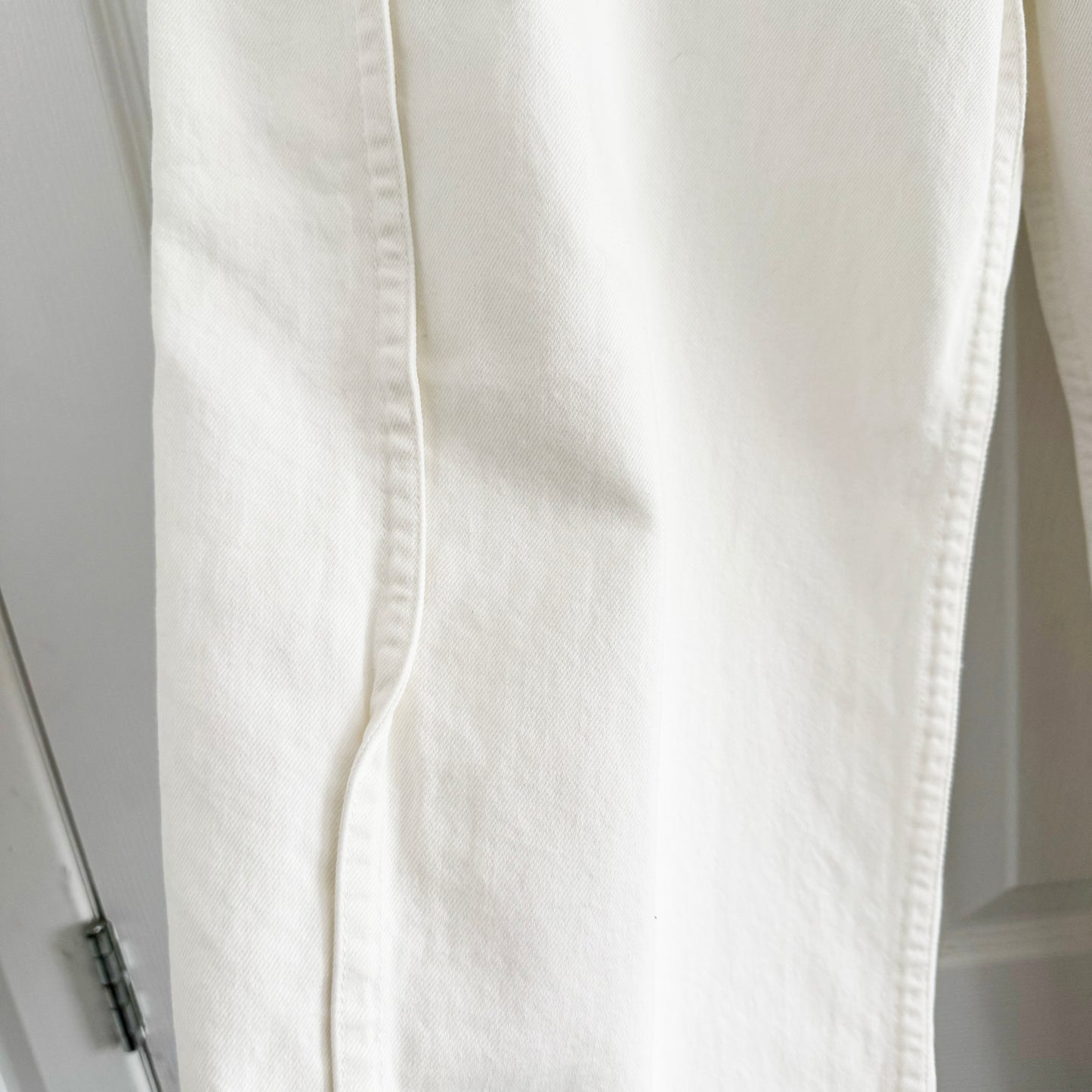Tibi "Tuck Denim" Jeans in White, size 32