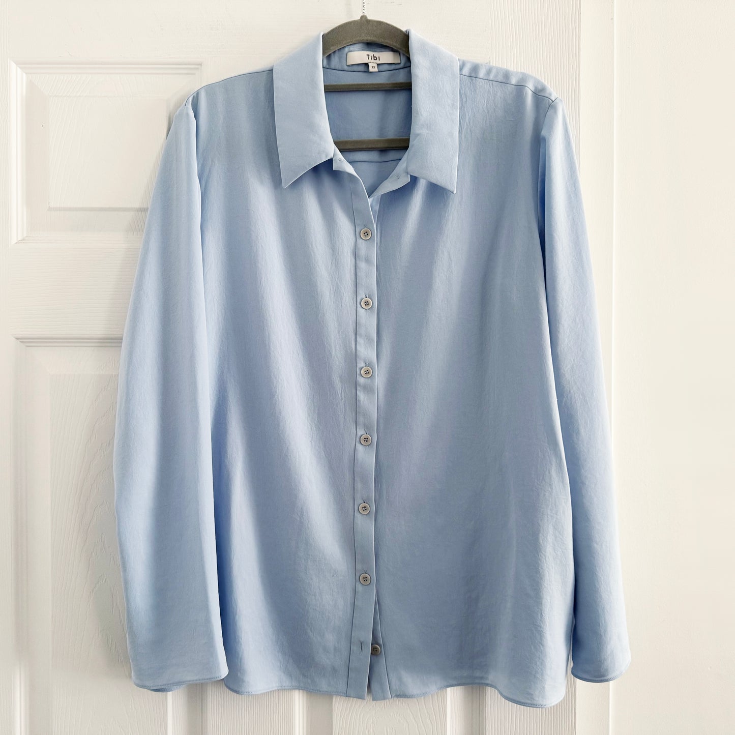 Tibi Soft Drape Slim Shirt in Light Blue, size 12