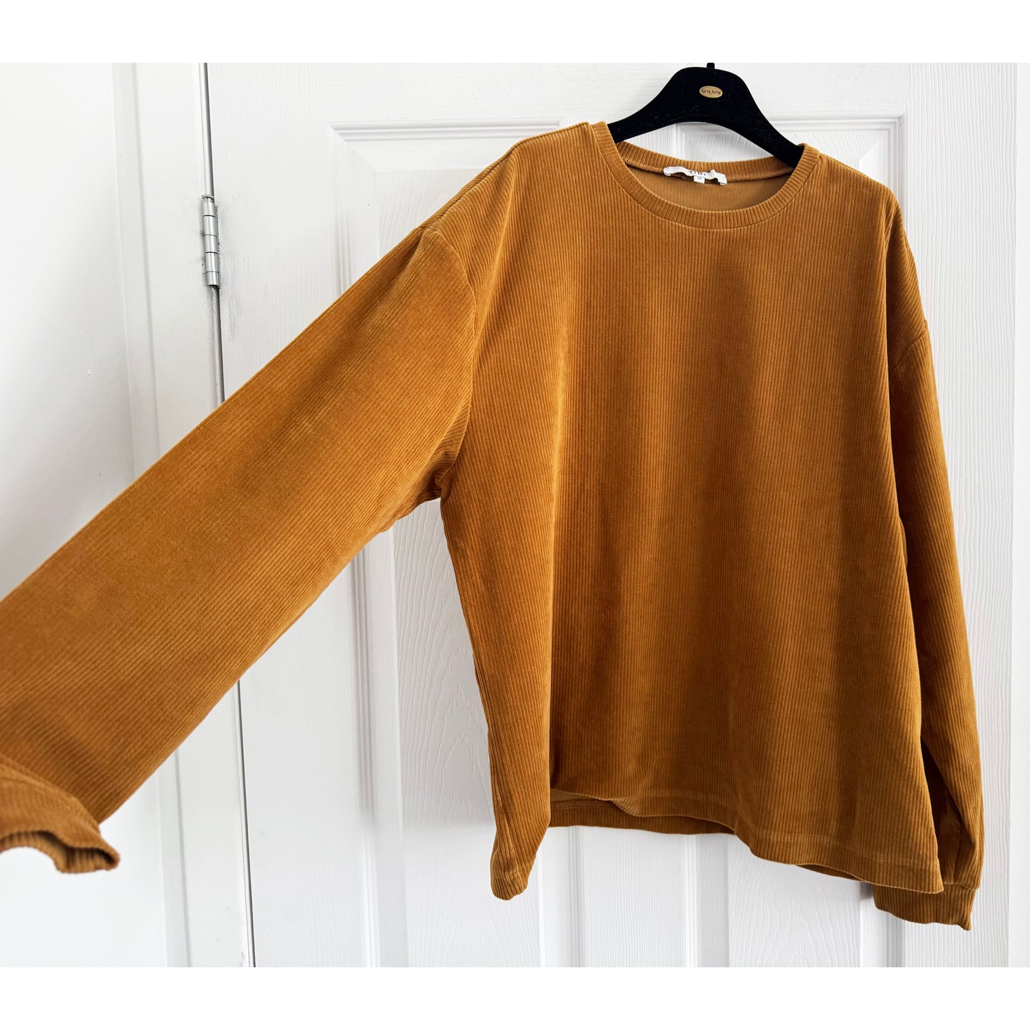 Tibi Corduroy Long Sleeve Top in Brown, size Medium